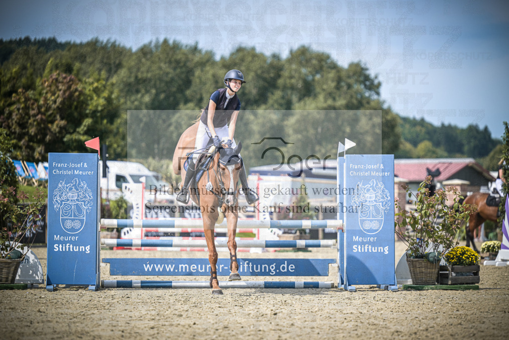 DOS_3924 | Entdecke hochwertige Reitturnierfotos von Foto Oger. Professionell, emotional und authentisch – jetzt Lieblingsmomente im Shop bestellen.Deutschlandweite Turnierfotografie. - Realisiert mit Pictrs.com
