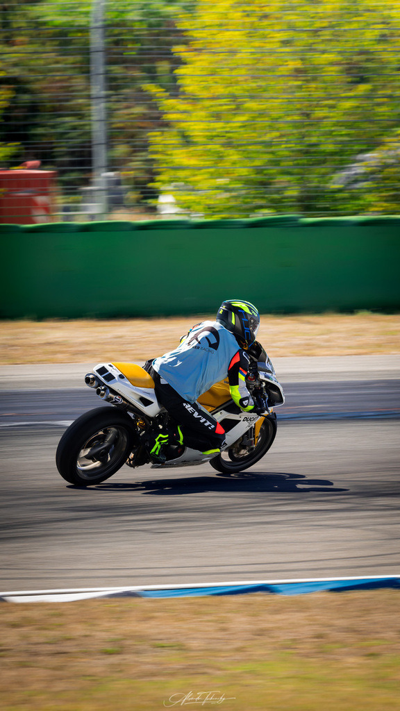 Ducati Trackday Hockenheimring 2026 | Entdecken Sie die faszinierende Welt von Alexander Tschuncky Arts: Kreative Fotografie, atemberaubende Automobilkunst und hochwertiger Bilderdruck. Lassen Sie sich inspirieren! - Realisiert mit Pictrs.com
