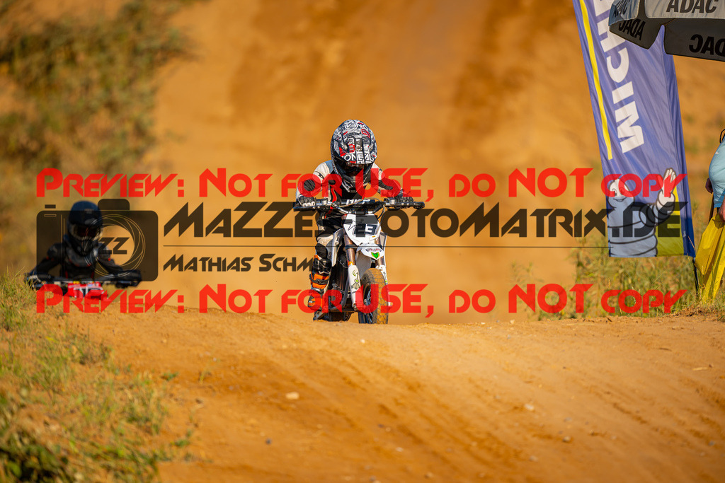 MaZZes-Fotomatrix-20260815-598721 | ROOKIES