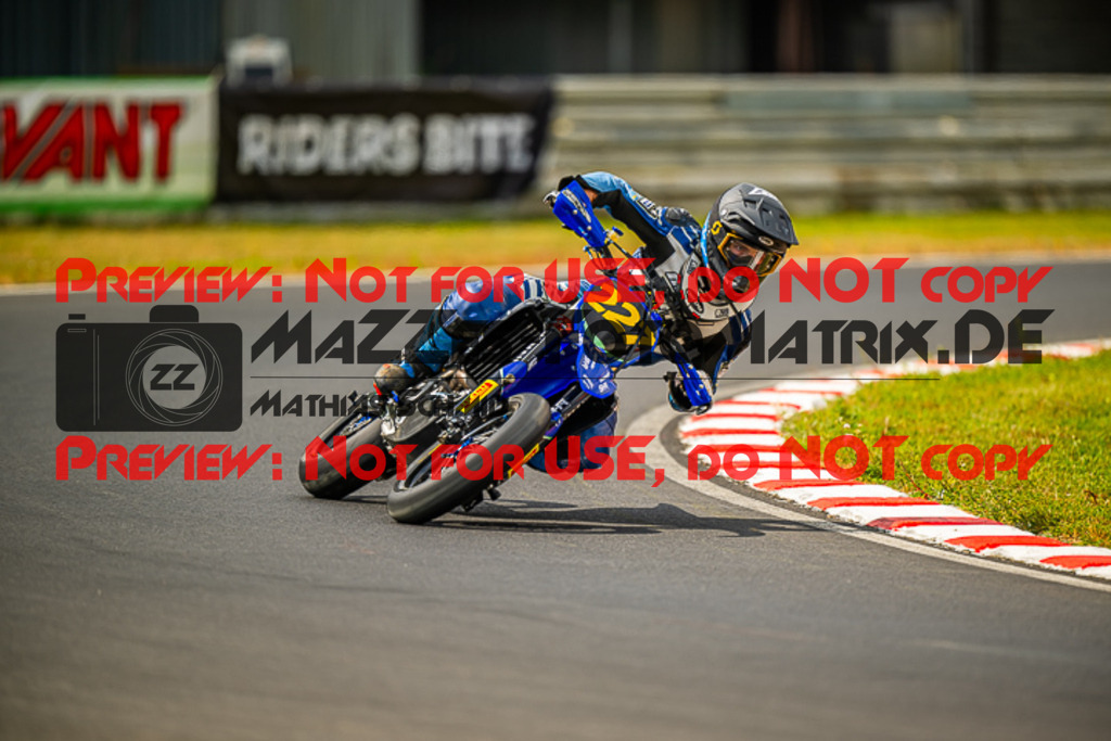 MaZZes_FotoMatrix_230702_7999 | S2