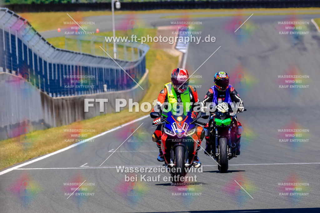 _TCM6175 | Hier findet Ihr Bilder von Touristenfahrten auf der Nürburgring Nordschleife oder von anderen Veranstaltungen die ich besucht habe. Viel Spass beim Durch Schauen 