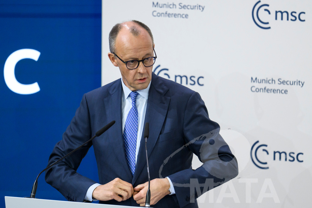 _DWA4524 | MATA IndoCon - Realisiert mit Pictrs.com