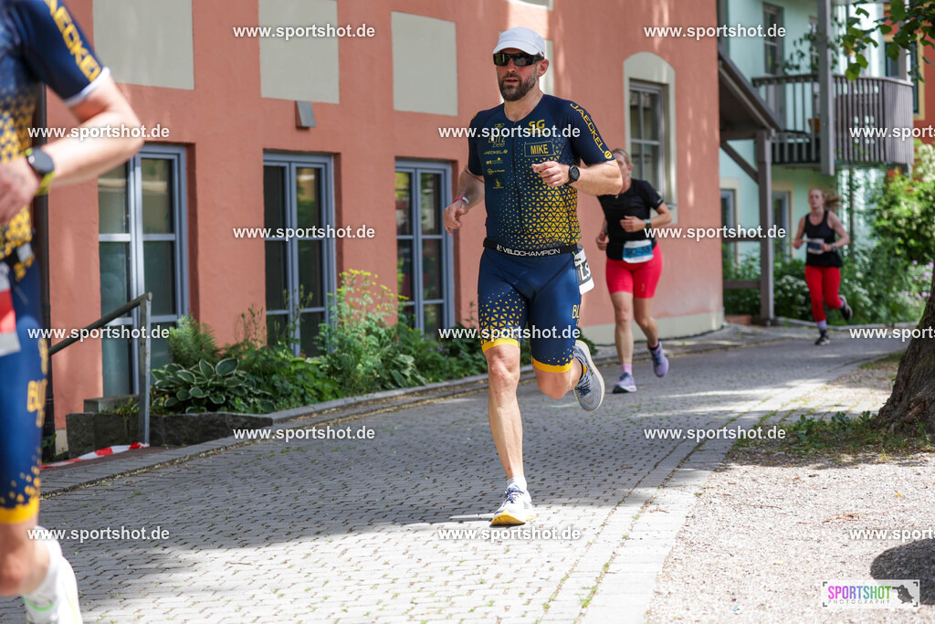 KSZ_6799 | Stadttriathlon Erding 2025. #yourpictrs #sportshot_your_pictrs @Sportshotphotography #stadttriathlonerding Copyright: www.sportshot.de