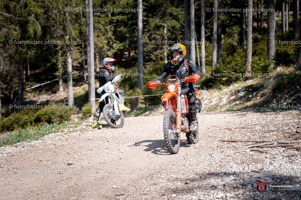 fuernholzer_250501-C2-213 | Fotografische Impressionen von der Red Stag Enduro Extreme by fuernholzer-photography.com. Endurosport in Österreich fotografisch festgehalten von fuernholzer. Auftragsfotografie für Private, Gewerbefotos und Industriefotografie. Eventfotografie, Sportfotografie und Motorsportfotografie. Anbieter von Fotoworkshops, Fototraining, fotografischen Vorträgen und Fotoseminaren.