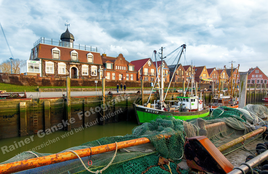 032 Neuharlingersiel - 17-02-2019 -R Ganske | Onlineshop mit Bildern von Stränden, Häfen und Meer. Leinwände, Poster, Kalender und andere Materialien erhältlich. Kommerzielle Lizenzen möglich.  - Realisiert mit Pictrs.com
