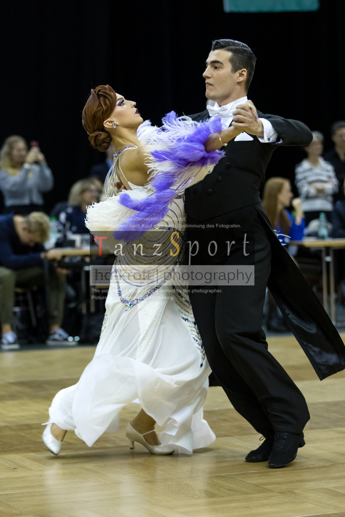 20241102_DC_HGR_Std_08499 | Tanzsportbilder, Standardtanz, Lateintanz, WDSF, DTV, LTVB, dancecomp, goc, hessen tanzt, blaues band der spree, walzer, tango, wiener walzer, slowfox, quickstepp, samba, rumba, cha-cha-cha, paso doble. jive, hd-kroft photography, turniertanzsport