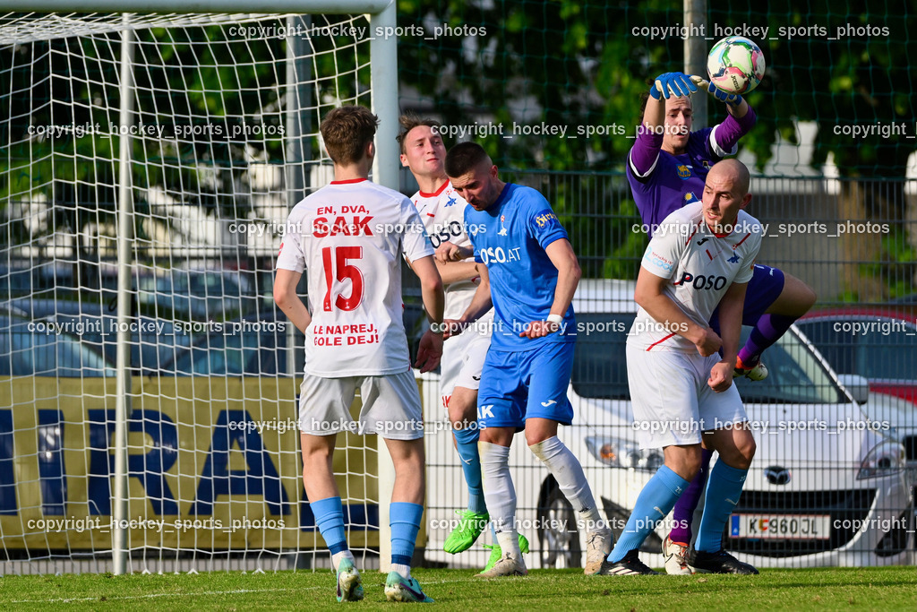 SAK Klagenfurt vs. SVG Bleiburg | #15 Marvin Maier, SVG Bleiburg, #8 Marcel Florian Primozic SVG Bleiburg, #7 Hrvoie Jakovljevic SAK, #6 Nikola Tolimir SVG Bleiburg, #1 Alexander Manfred Hautz SVG Bleiburg, SAK Klagenfurt vs. SVG Bleiburg, SAK Klagenfurt vs. SVG Bleiburg am 11.05.2024 in Klagenfurt (Sportpark Welzenegg), Austria, (Photo by Bernd Stefan)