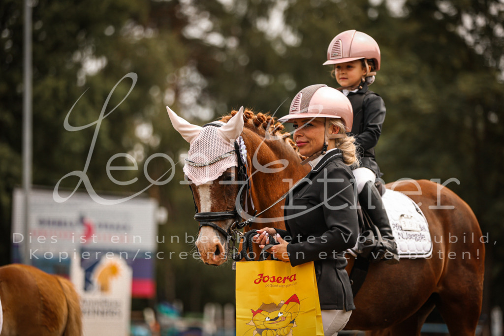 01.SoFZ00073 | Leoni Ertmer Photography - Realisiert mit Pictrs.com