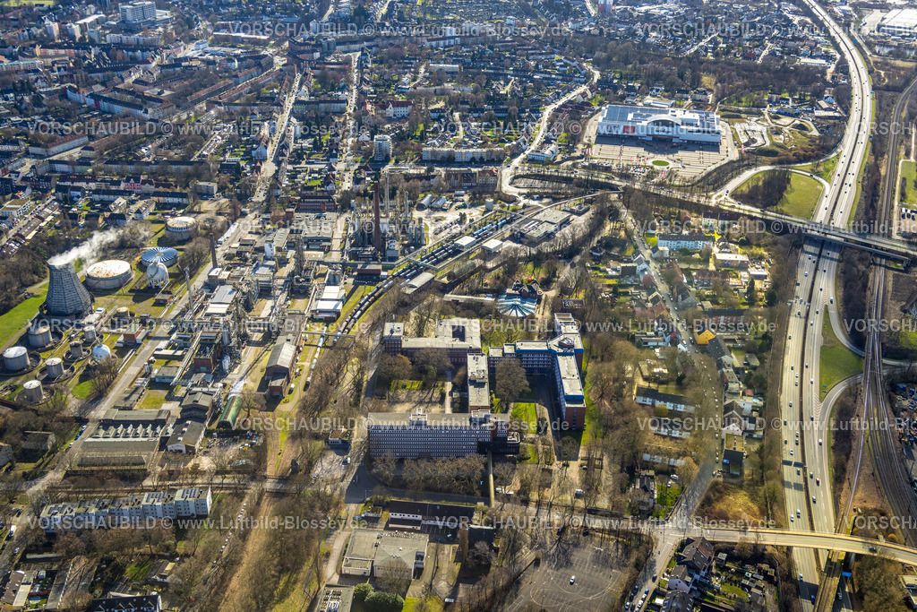 Herne230212004 | Luftbild, Shamrockpark, Ineos Solvents Chemiewerk, Agentur für Arbeit, Das Journalistenzentrum Herne, Herne-Mitte, Herne, Ruhrgebiet, Nordrhein-Westfalen, Deutschland
