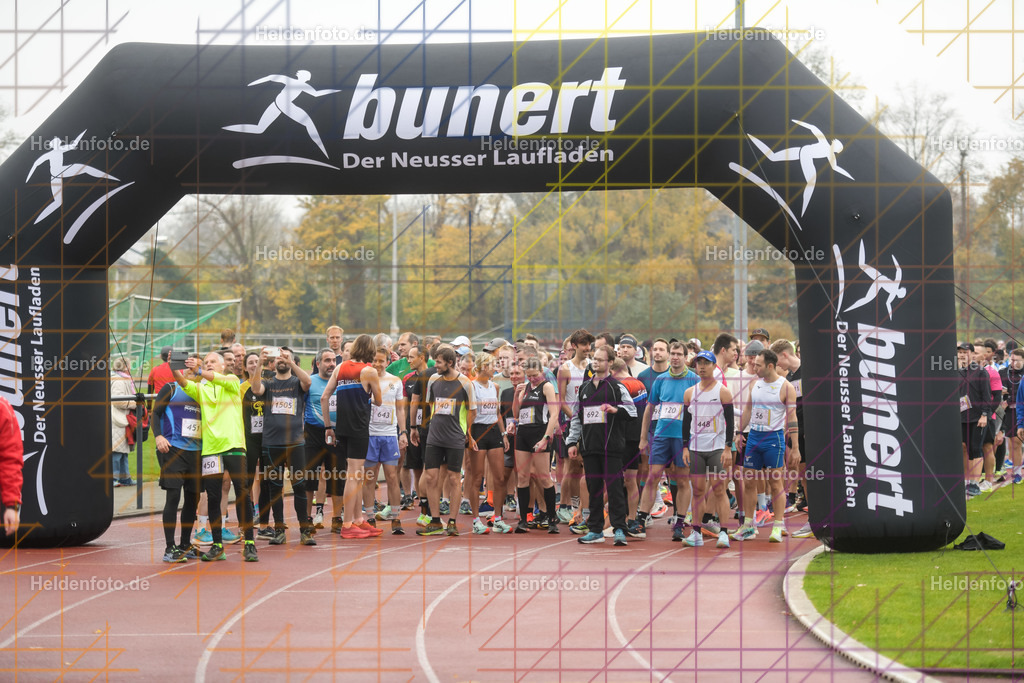 Neusser Erftlauf 2025  | 15km Neusser Erftlauf 2025 Foto: Heldenfoto.de