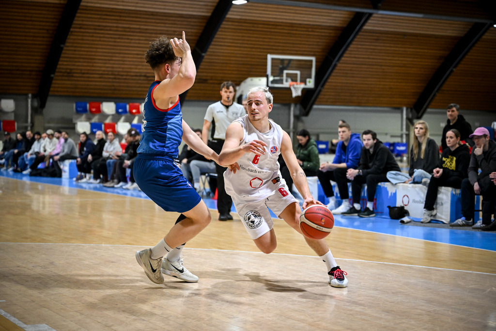 gml_021 | Fotos von Basketballspielen aus dem Raum NRW fotografiert von Gero Mueller-Laschet und Daniel Schaefer - Realisiert mit Pictrs.com