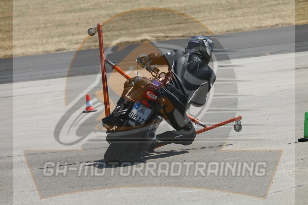 IMG_3062 | gh-motorradtraining-foto.de - Realisiert mit Pictrs.com