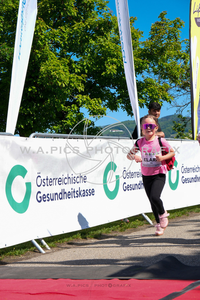 ..... | LINZ,AUSTRIA,27.April 24, Int. 3 Brückenlauf Linz  , Image shows: Photo: WAPICS / Michael ring