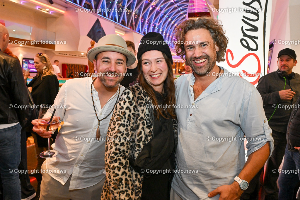 Lassts mas sche griassn_ 2 Tagesbart_ 31.10.2024-83 | bilder, linz, oberösterreich, österreich, europa, photo, foto, tiere, hunde, landwirtschaft, landschaft, politik, wirtschaft, wissenschaft, industrie, verkehr, medizin, society, fodo.news