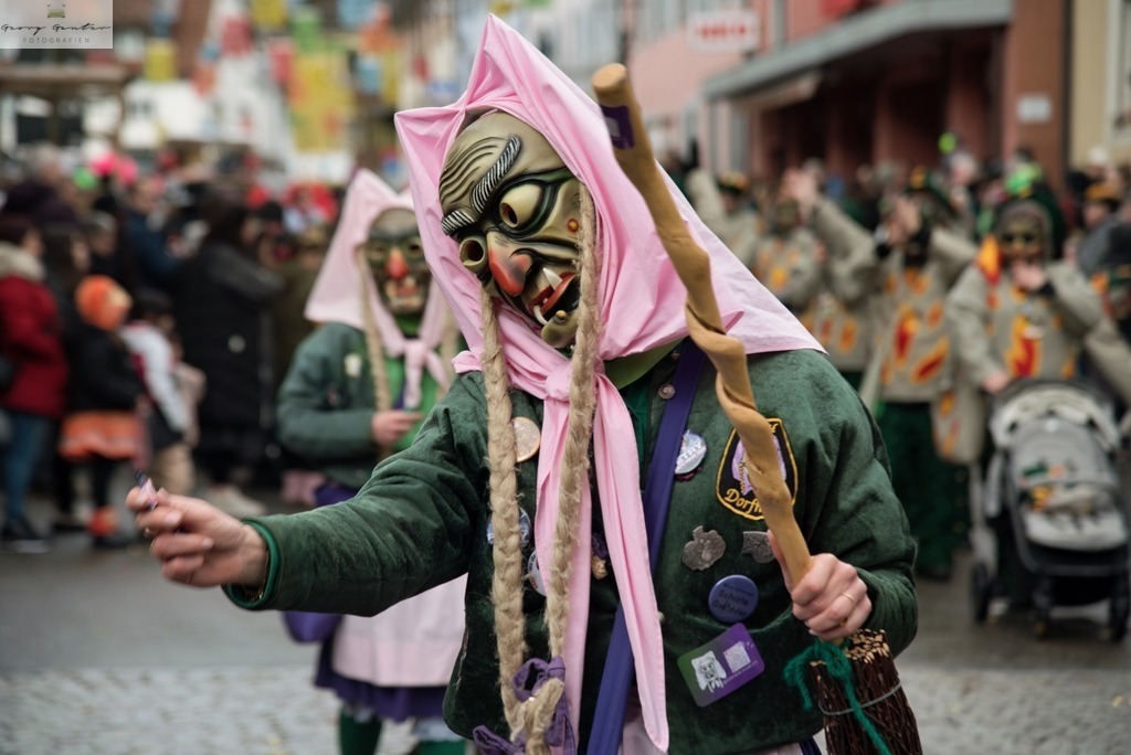 Fasnacht _24-174-RA | Fotoblog Schwarzwald, Foto Blog Wiesental, Pfaffenberg, Winterzauber, Zeller Bergland, Zell im Wiesental, Fotoblog Wiesental, Landschaftsfotos, Bilder Wiesental, Natur, Naturbilder, Fastnacht, Zeller Fastnacht, Zeller Fasnacht, Zeller Bergland, Belchen, - Realisiert mit Pictrs.com