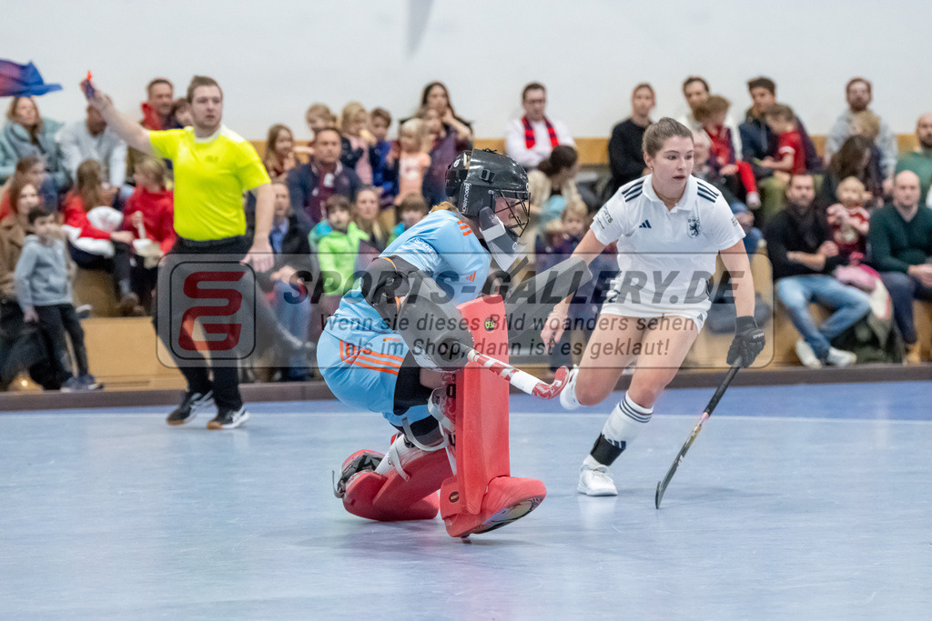 HK_20250111_101445 | 1. Bundesliga Halle Damen Düsseldorfer Hc - Club Raffelberg am 11.1.2025 Halle DHC, Düsseldorf ,