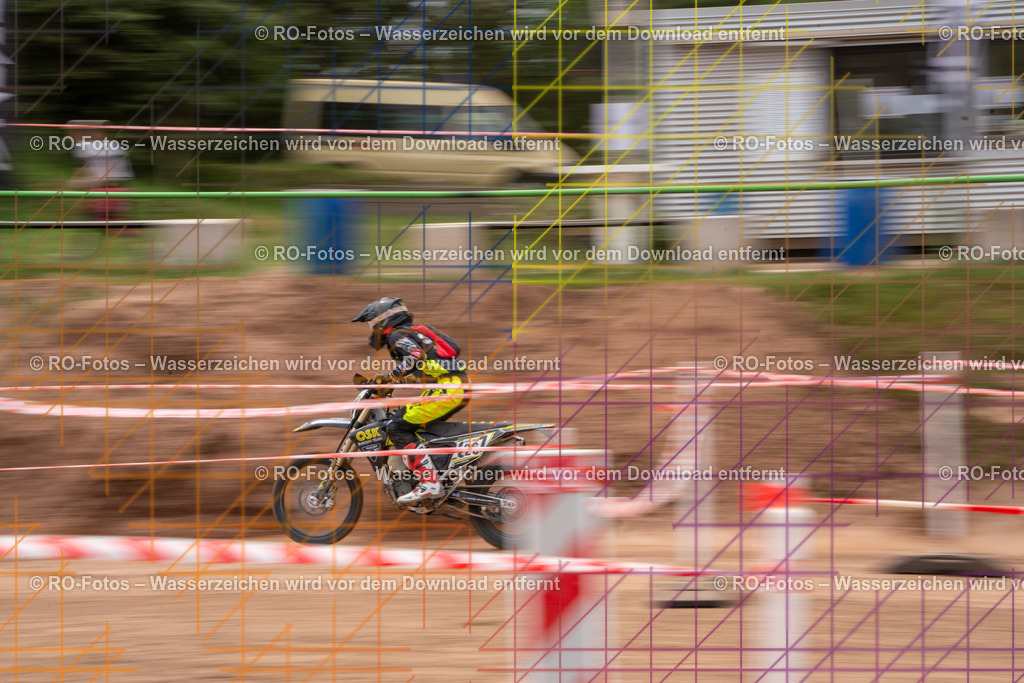 Niederwürzbach 5 Lauf-252 | Sportfotografie von RO-Fotos: Motorsport, Motocross, Enduro, Laufveranstaltungen und Triathlon. Professionelle Fotos von Sportlern und Events. - Realisiert mit Pictrs.com