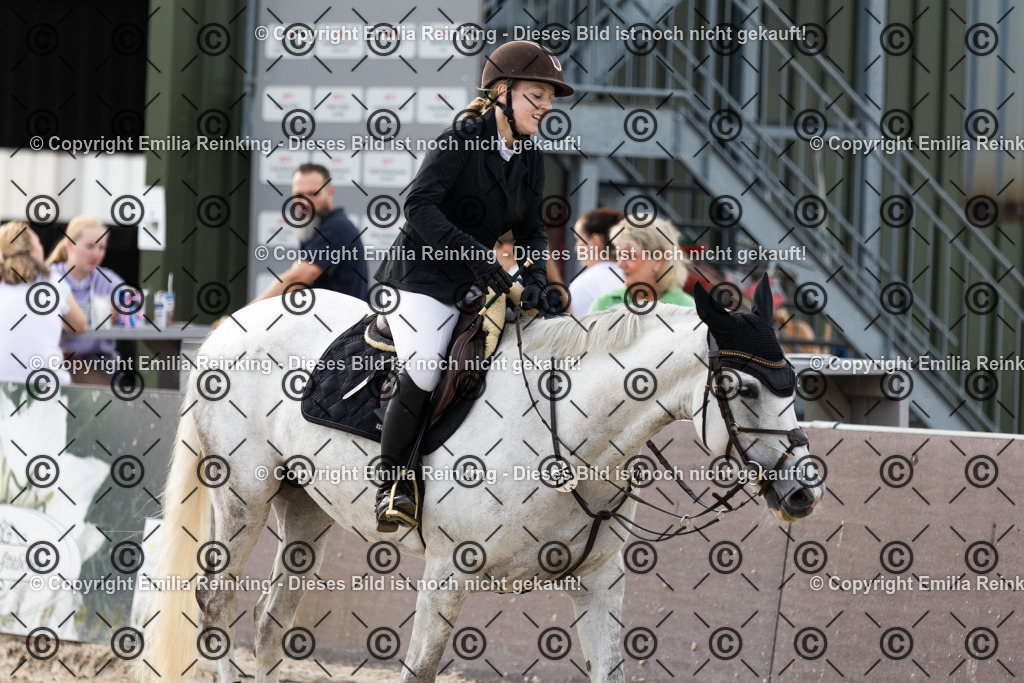 CL5A1716 | Emilia Reinking Fotografie - Realisiert mit Pictrs.com