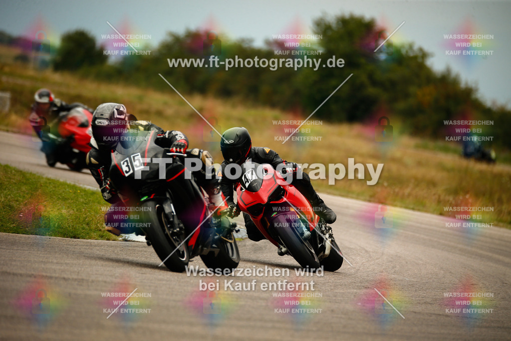 _MOT7301 | Hier findet Ihr Bilder von Touristenfahrten auf der Nürburgring Nordschleife oder von anderen Veranstaltungen die ich besucht habe. Viel Spass beim Durch Schauen 