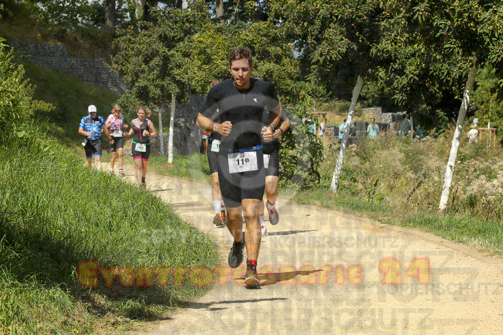 250824_1240_EX1_0137 | Sportfotografie im Rhein-Sieg Kreis, Köln, Bonn, NRW, Rheinland Pfalz, Hessen, etc. Unser Tätigkeitsfeld umfasst den Laufsport vom Volkslauf über den Marathon, Duathlon, Triathon bis zum Ultralauf wie Kölnpfad Ultra oder Schindertrail.