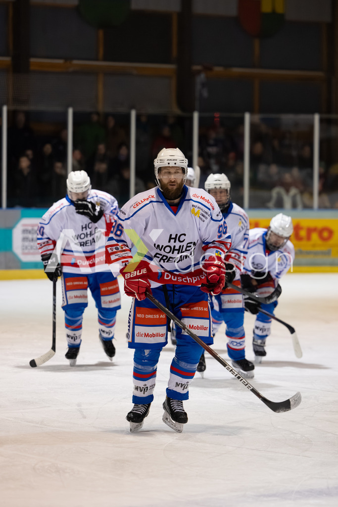 Eishockey I Herren I Saison 2025-2026 I Regio League | 3. Liga Regular Season Gr. 1 ZS | Men I 17. Spieltag I EHC Herrischried - HC Wohlen Freiamt I 01.02.2026 | Hochwertige Sportfotos kaufen & lizenzieren für Medien, Vereine, Agenturen & Sportler:innen. Entdecke professionelle Sportfotografie im Bildshop von Alexander Franzen. - Realisiert mit Pictrs.com