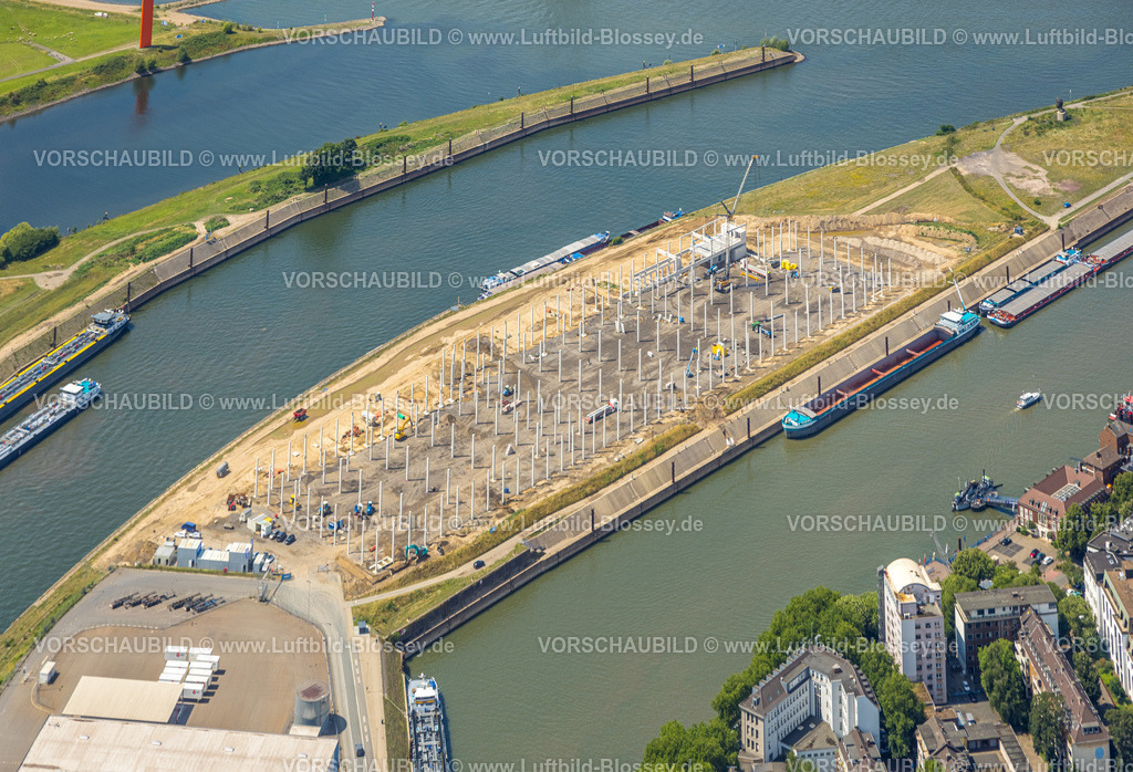 Duisburg250703199Nord | Luftbild, Mercatorinsel Binnenschifffahrt auf Vinckekanal und Hafenkanal, Stangenwald-Baustelle mit Logistik-Halle Neubau, Ruhrort, Duisburg, Ruhrgebiet, Nordrhein-Westfalen, Deutschland