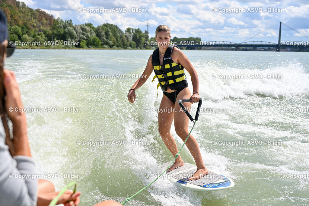 ASVÖ_ City Surf Days 2026_ 22.08.2026-78 | bilder.asvo-sport - Realisiert mit Pictrs.com
