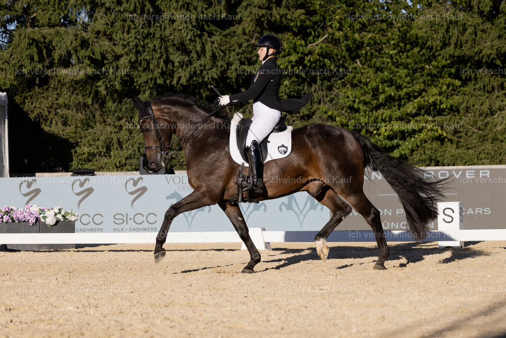FHC2026_P09_48_19099 | Fichtenhof Classics 2026 – Grand Prix de Dressage - VOLTAIRE Design Preis, Reitanlage Fichtenhof, Sch ftlarn