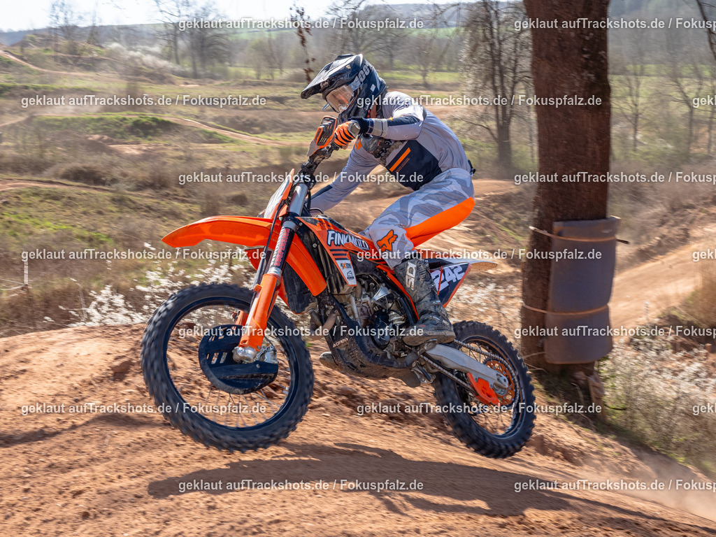 Schweyen040525-126 | Trackshots.de / Fokuspfalz.de - Realisiert mit Pictrs.com