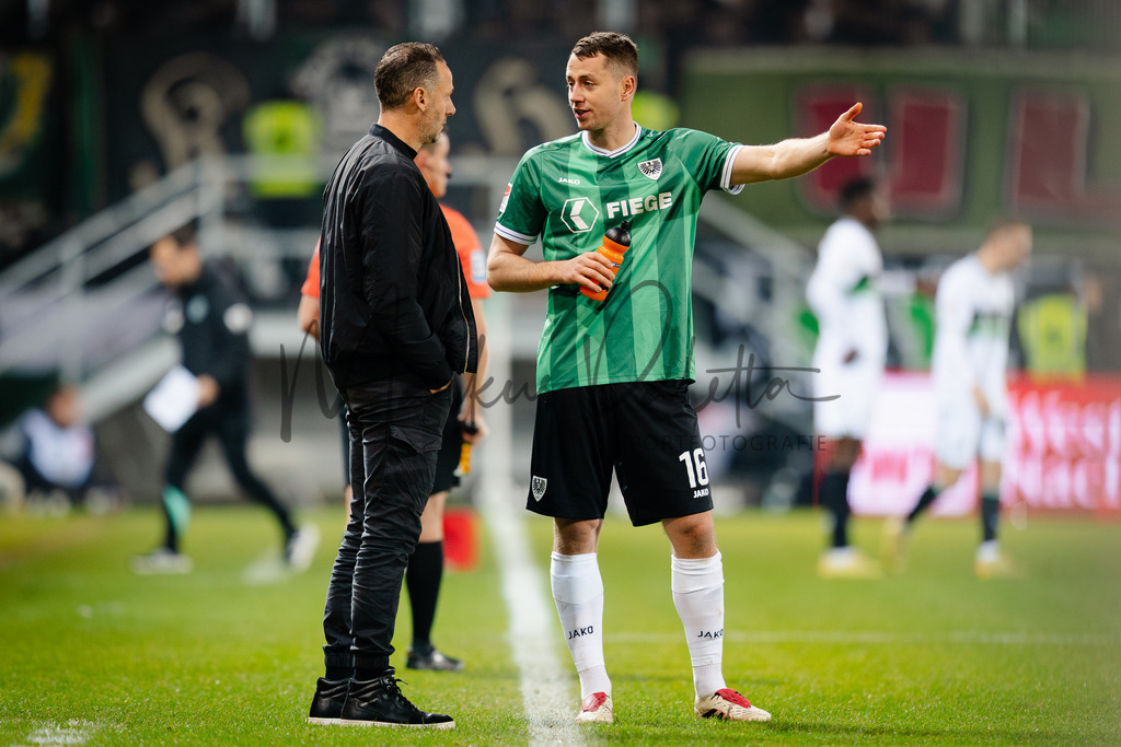 2. Bundesliga, Saison 2025/26, 15. Spieltag: SC Preußen Münster - Hannover 96 | Münster, 05.12.2025: 2. Bundesliga, 15. Spieltag, SC Preußen Münster gegen Hannover 96 im LVM-Preußenstadion in Münster. Foto: sportfotografie.ms | Markus Paletta - Realisiert mit Pictrs.com