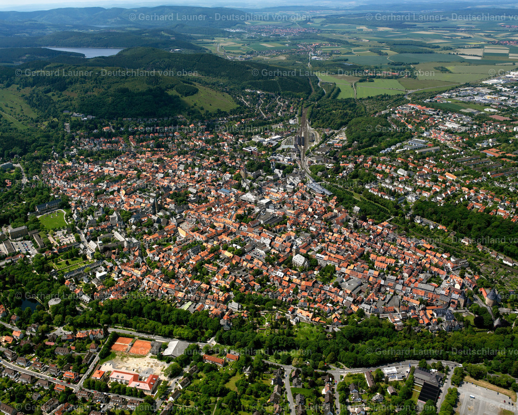2638354 | GOSLAR 09.06.2006 Altstadtbereich und Innenstadtzentrum in Goslar im Bundesland Niedersachsen, Deutschland. // Old Town area and city center in Goslar in the state Lower Saxony, Germany. Foto: Gerhard Launer
