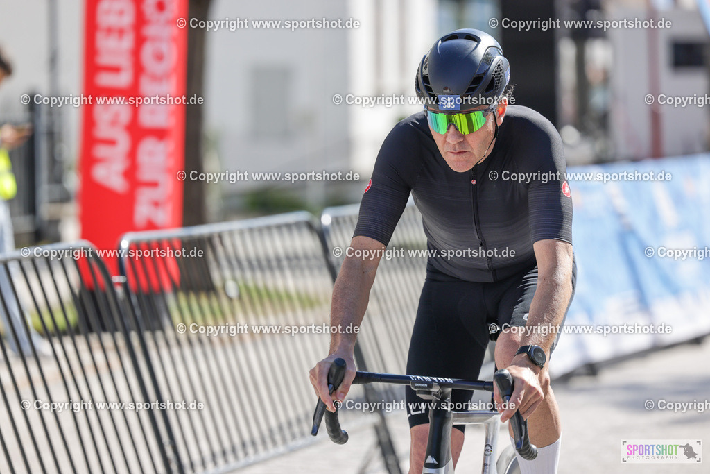 VJ__5492 | Neusiedlersee Radmarathon 2026@sportshot_your_pictrs #yourpictures#roadtowm2029 #nrm #neusiedlerseeradmarathon #neusiedlersee #neusiedlerseetourismus #burgenland #mörbisch #nrm26 #burgenlandtourismus #voglundco #poweredbyburgenlandtourismus #radsport #rad #marathon #ucigranfondo #visitburgenland #ucigranfondoworldseries
