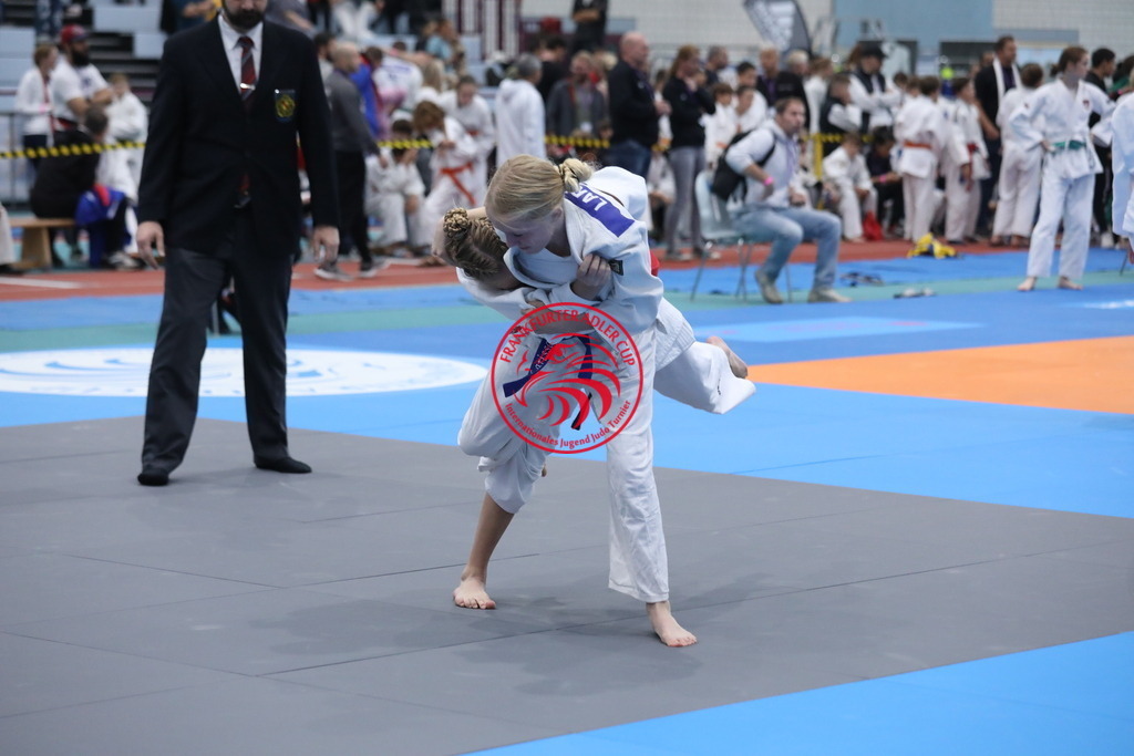 1J7A2302 | Fotos vom Adler Cup - Pictures from Adler Cup

Hier findet Ihr alle Eindrücke und großen Momente der Adler Cup Wochenenden. Here you will find all impressions and great moments of the Adler Cup weekends. - Realisiert mit Pictrs.com