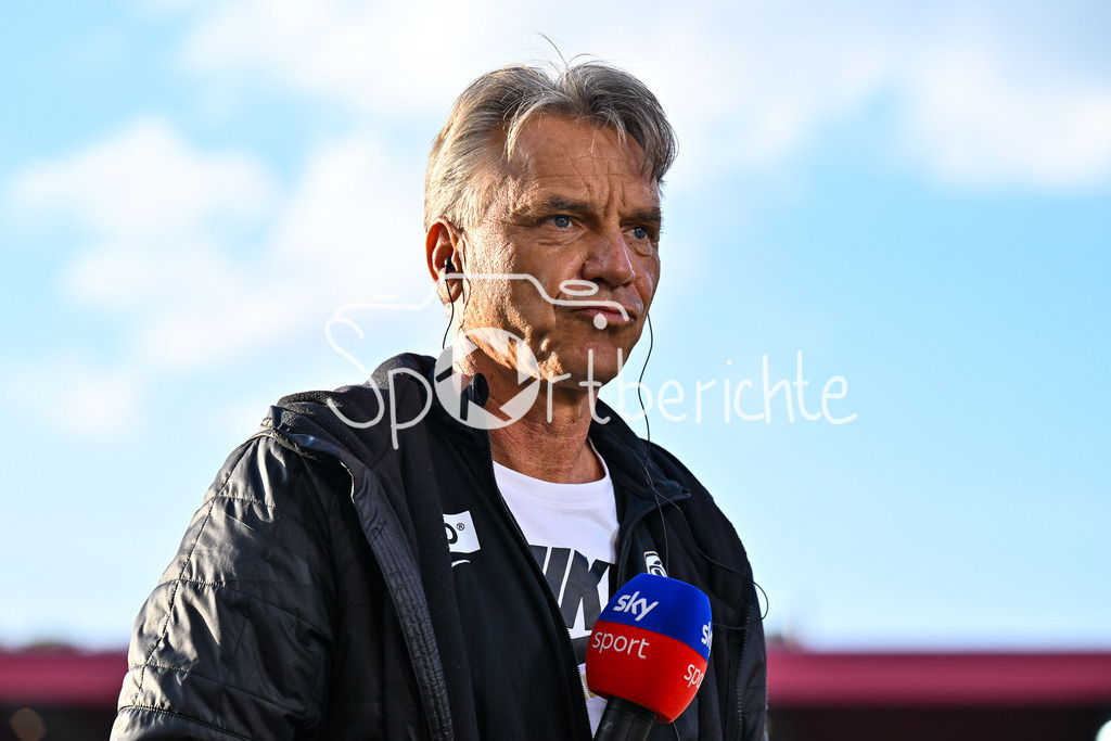 1. FC Heidenheim - SV Elversberg 07 | Im Bild Horst STEFFEN Trainer SV Elversberg / Einzelfoto / Freisteller / Relegation Bundesliga: 1. FC Heidenheim - SV Elversberg 07, Voith-Arena am 22.05.2025 / DFL REGULATIONS PROHIBIT ANY USE OF PHOTOGRAPHS AS IMAGE SEQUENCES AND/OR QUASI-VIDEO / BLD / ZDF