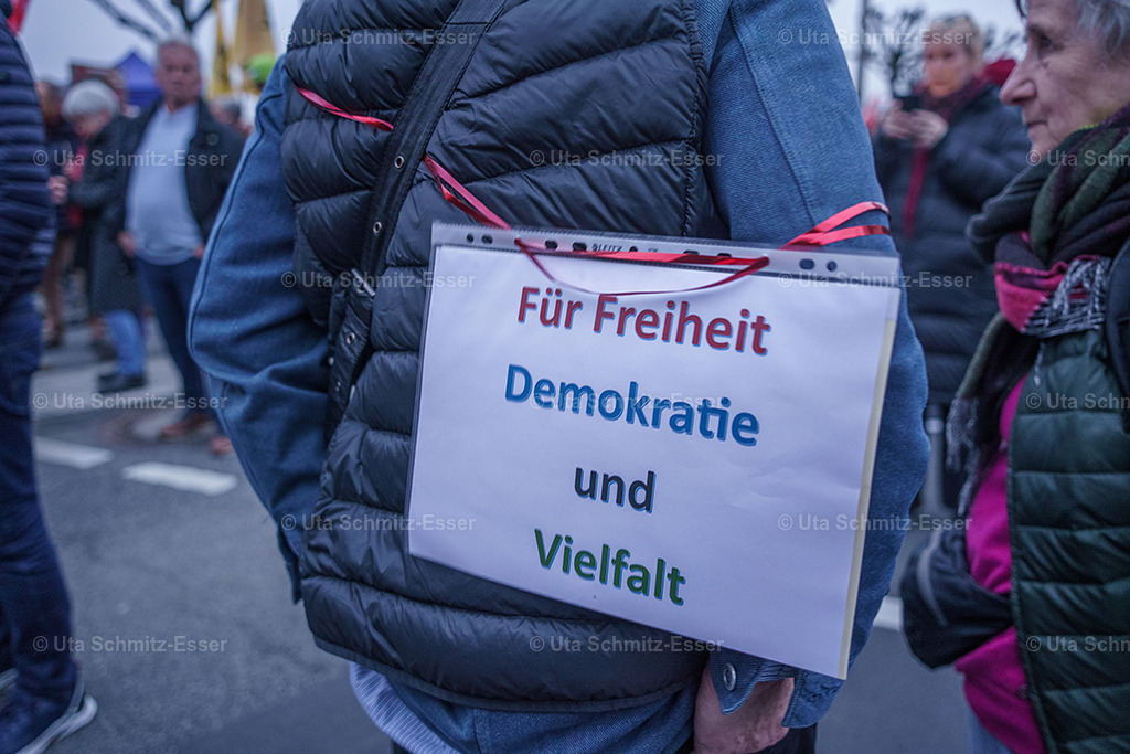 gegen-nazis_19 | CEUS Design - Realisiert mit Pictrs.com