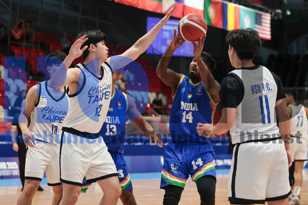 SES_RRGBAS20250723-14 | bond - Realisiert mit Pictrs.com