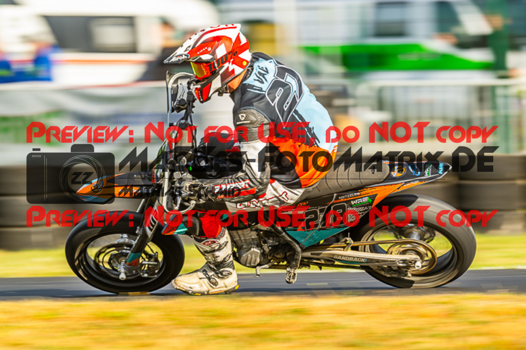 MaZZes_FotoMatrix_230701_6400 | S4