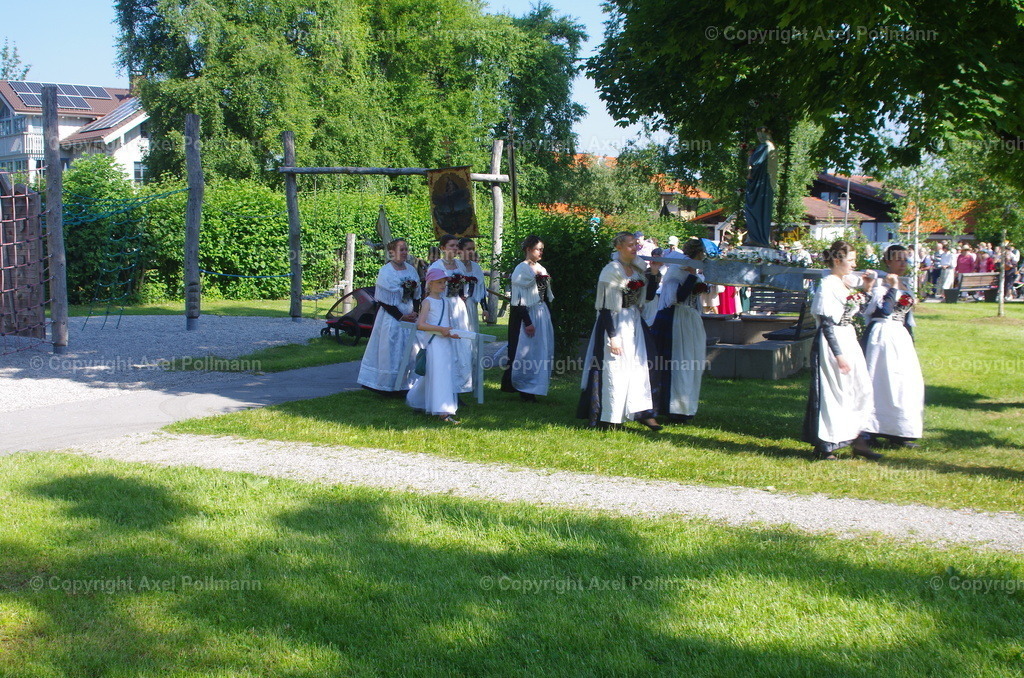IMGP3078 | fotografiert von Axel PollmannLeonhardi Wallfahrt Benediktbeuern und Murnau, Fronleichnam, Fasching, Landschaft im Loisachtal und Benediktbeuern  - Realisiert mit Pictrs.com