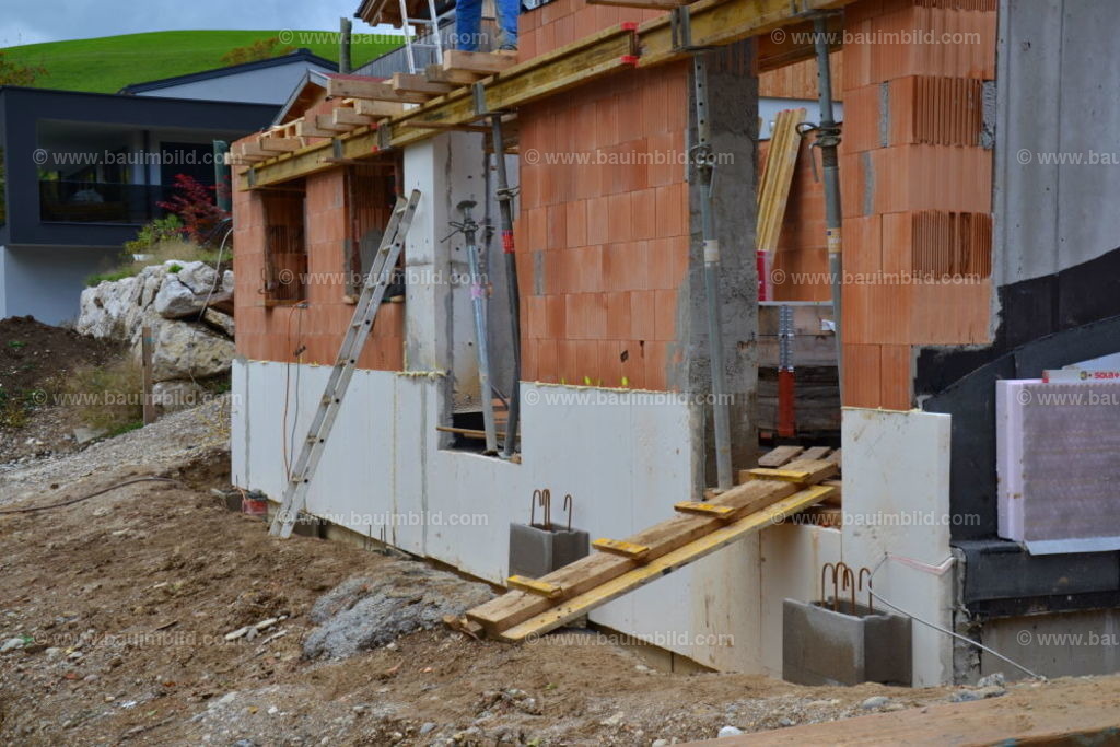 bib-lg05-abdichtungen-0031 | Nach LV-Leistungsgruppen sortierte Detailfotos über den Bau eines Hauses. Alle Hausbau-Bilder direkt vom Urheber und Autor der Website Haus-Selber-Bauen.com