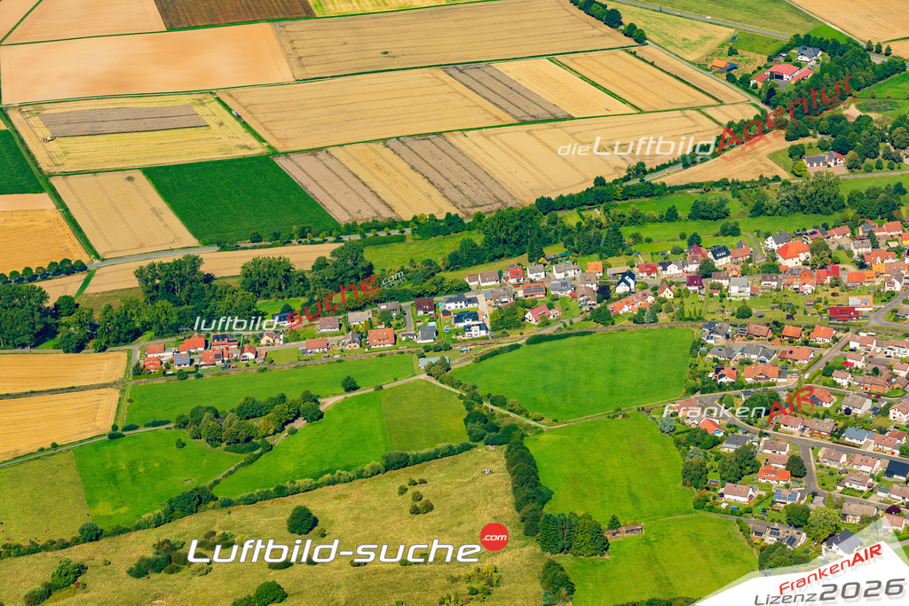 Klassische Luftaufnahme ohne Drohne zeigt:Breitenbach bei Schauenburg - Die Luftbildaufnahme wurde 2025 vom UL-Flugzeug heraus erstellt ( keine Drohnenaufnahme ) - Hochauflösende Luftaufnahme -Nicht vergleichbar mit Google Maps oder Satelittenbilder- Die Geschenkidee !Mit Lizenz und Bildrechte bestellbar