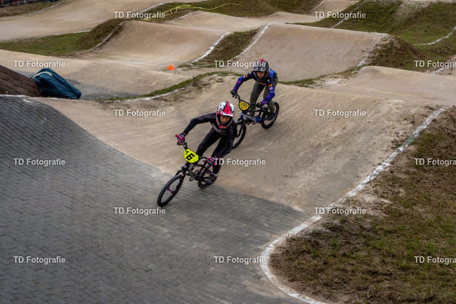 BayBMX2026-05084 | Fotogalerie von Thomas Dettweiler mit Eventbildern und lizenzfreien Fotos. Perfekt als Wandbild, für Büro, Website oder private Nutzung. - Realisiert mit Pictrs.com