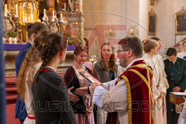 MAE-pic_169 | Der online Fotoshop des Inzeller Fotografen MAE - Marc Anton Eicher. Hier können Sie ihre Fotos und Stockfotos online bestellen als Download oder als Ausdruck, der ihnen bequem nach Hause geschickt wird.
Ihr Marc Anton Eicher - der Inzeller Fotograf - Realisiert mit Pictrs.com