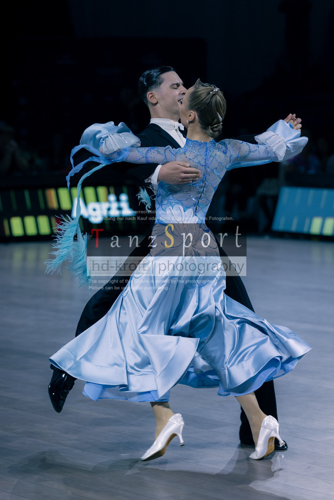 20251101_TGP_5947 | Tanzsportbilder, Standardtanz, Lateintanz, WDSF, DTV, LTVB, dancecomp, goc, hessen tanzt, blaues band der spree, walzer, tango, wiener walzer, slowfox, quickstepp, samba, rumba, cha-cha-cha, paso doble. jive, hd-kroft photography, turniertanzsport