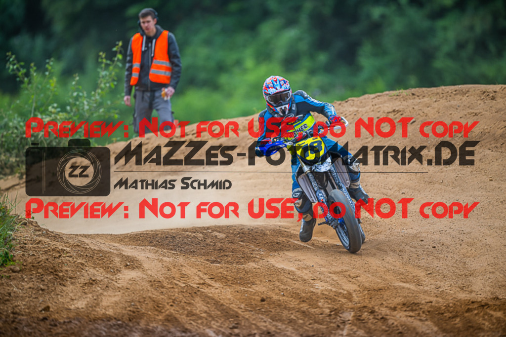 MaZZes_FotoMatrix_220528_8275 | Fotograf Mathias Schmid
Sportfotograf,
Eventfotograf,
Hochzeitsfotograf,
Portraitfotograf