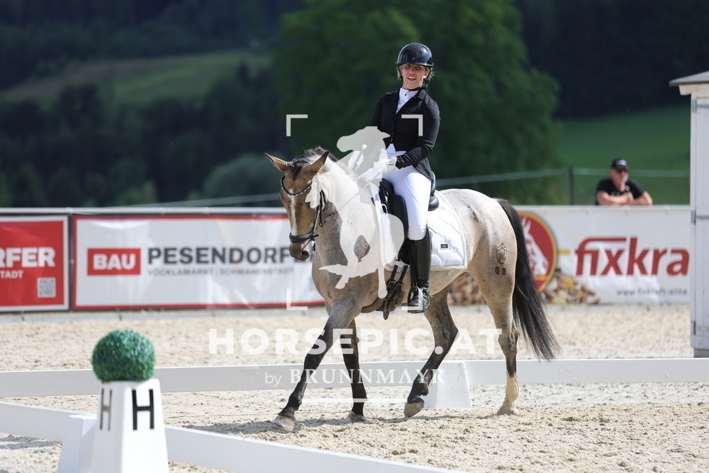0P6A6570 | Willkommen bei Brunnmayr - Design & Fotografie – Ihrem Spezialisten für Reitturniere und Pferdeveranstaltungen in Oberösterreich, Salzburg und Bayern! Seit über 17 Jahren sind wir leidenschaftlich dabei.