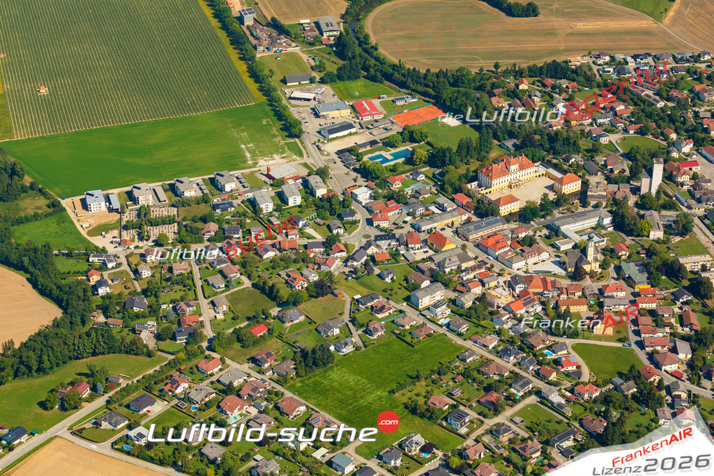Luftaufnahme von Aurolzmünster Vs Google Maps- Die Luftaufnahme wurde 2025 vom UL-Flugzeug heraus erstellt ( keine Drohne ) - Hochauflösende Luftaufnahme - für professionelle Ausdrucke geeignet. Die Geschenkidee !Mit Lizenz und Bildrechte bestellbar
