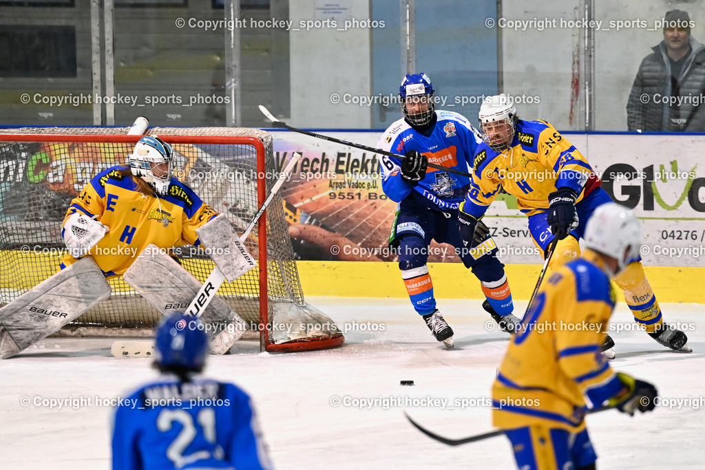 ESC SPARKASSE STEINDORF vs. EHC Althofen | #1 Adamitsch Anja EHC Althofen, #69 Kreuzer Philipp ESC Steindorf, #58 Goritschnig Martin EHC Althofen, ESC SPARKASSE STEINDORF vs. EHC Althofen, ESC SPARKASSE STEINDORF vs. EHC Althofen am 06.03.2026 in Steindorf (Ossiachersee Halle), Austria, (Photo by Bernd Stefan)