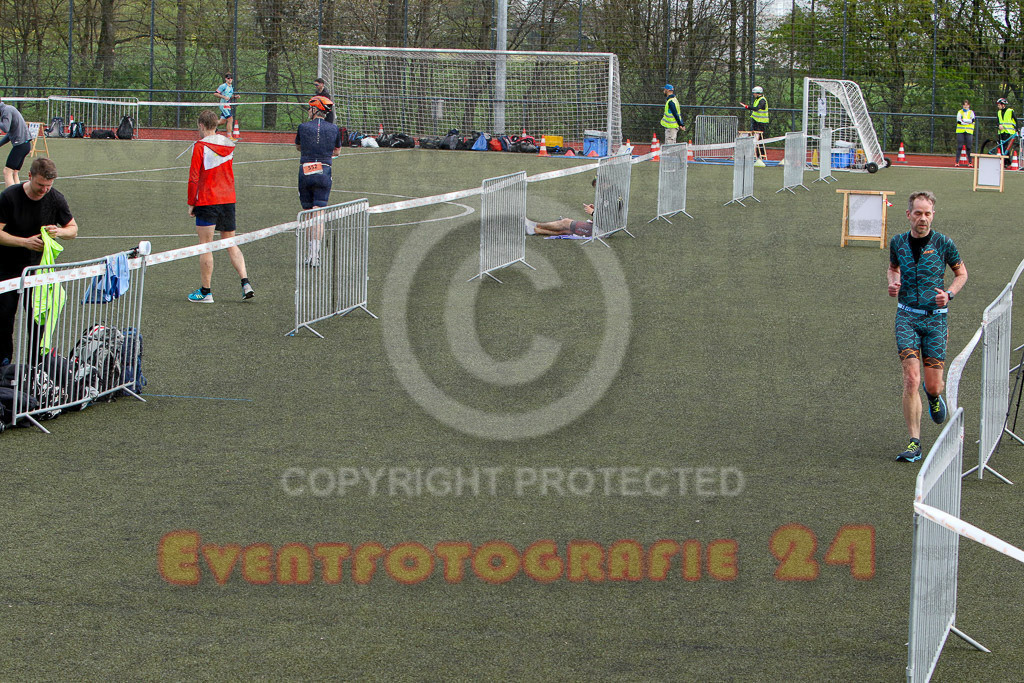 230423_0937_EV8_7576 | Sportfotografie im Rhein-Sieg Kreis, Köln, Bonn, NRW, Rheinland Pfalz, Hessen, etc. Unser Tätigkeitsfeld umfasst den Laufsport vom Volkslauf über den Marathon, Duathlon, Triathon bis zum Ultralauf wie Kölnpfad Ultra oder Schindertrail.