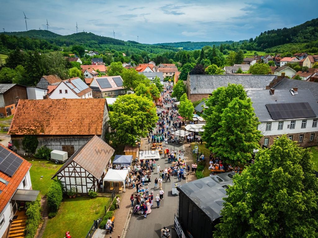800 Jahre Vollmerz Sonntag 7 | luftbild-osthessen - Realisiert mit Pictrs.com