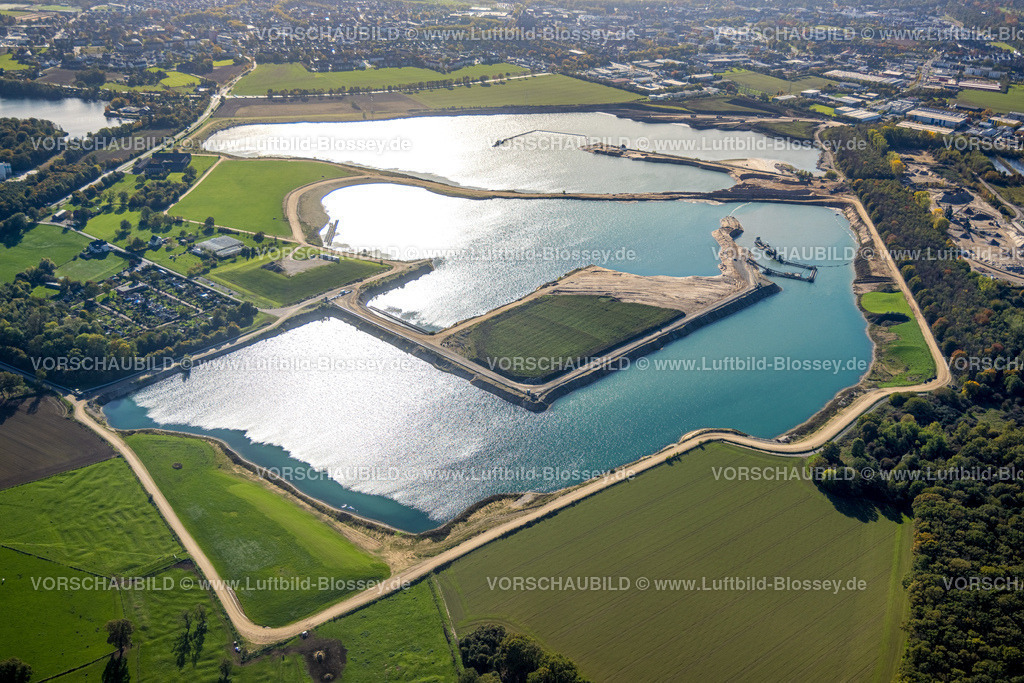 Kamp-Lintfort221004415 | Luftbild, See Kiesbaggerei, Baggersee, Kiesgrube, Rossenray, Kamp-Lintfort, Niederrhein, Ruhrgebiet, Nordrhein-Westfalen, Deutschland